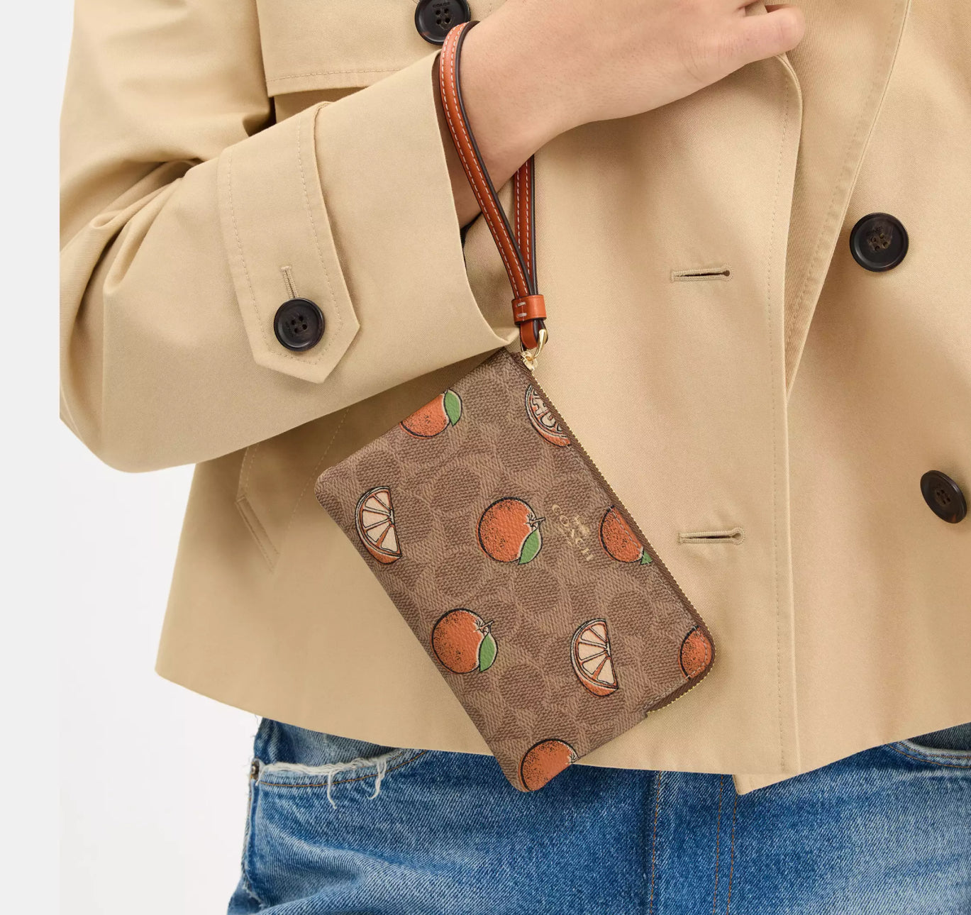 NWT Coach Corner Zip Wristlet In Signature Canvas With Orange Print