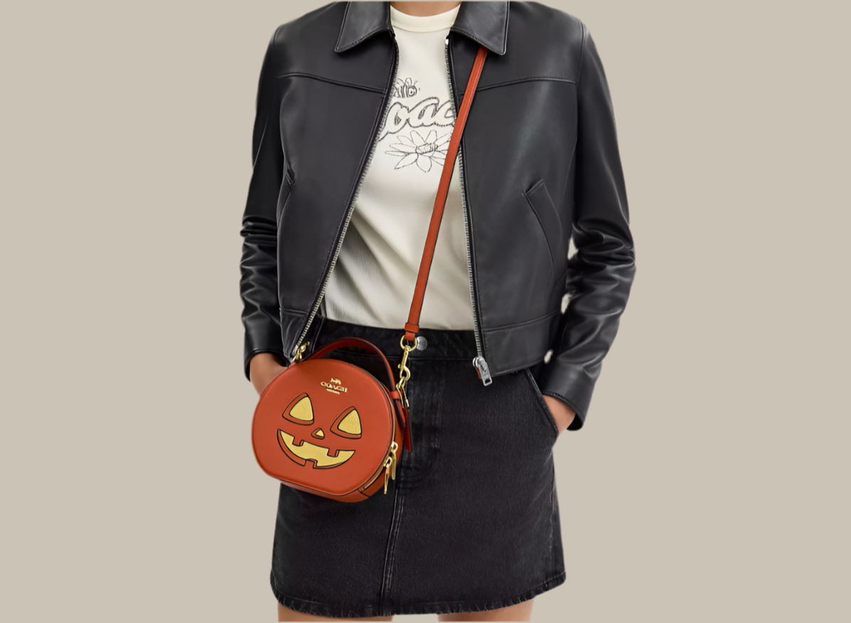 NWT Coach Canteen Crossbody Leather Bag With Halloween Pumpkin Print