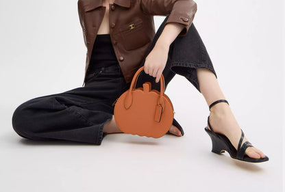 NWT Coach Pumpkin Bag In Leather With Dust Bag