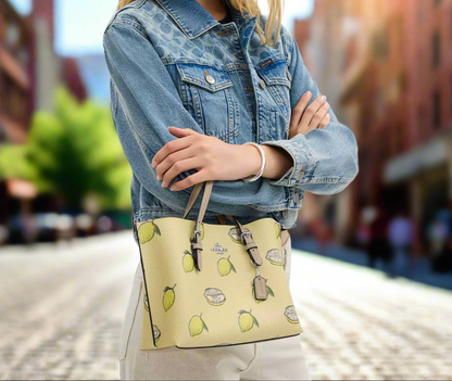 NWT Coach Mollie Tote Bag 25 With Lemon Print