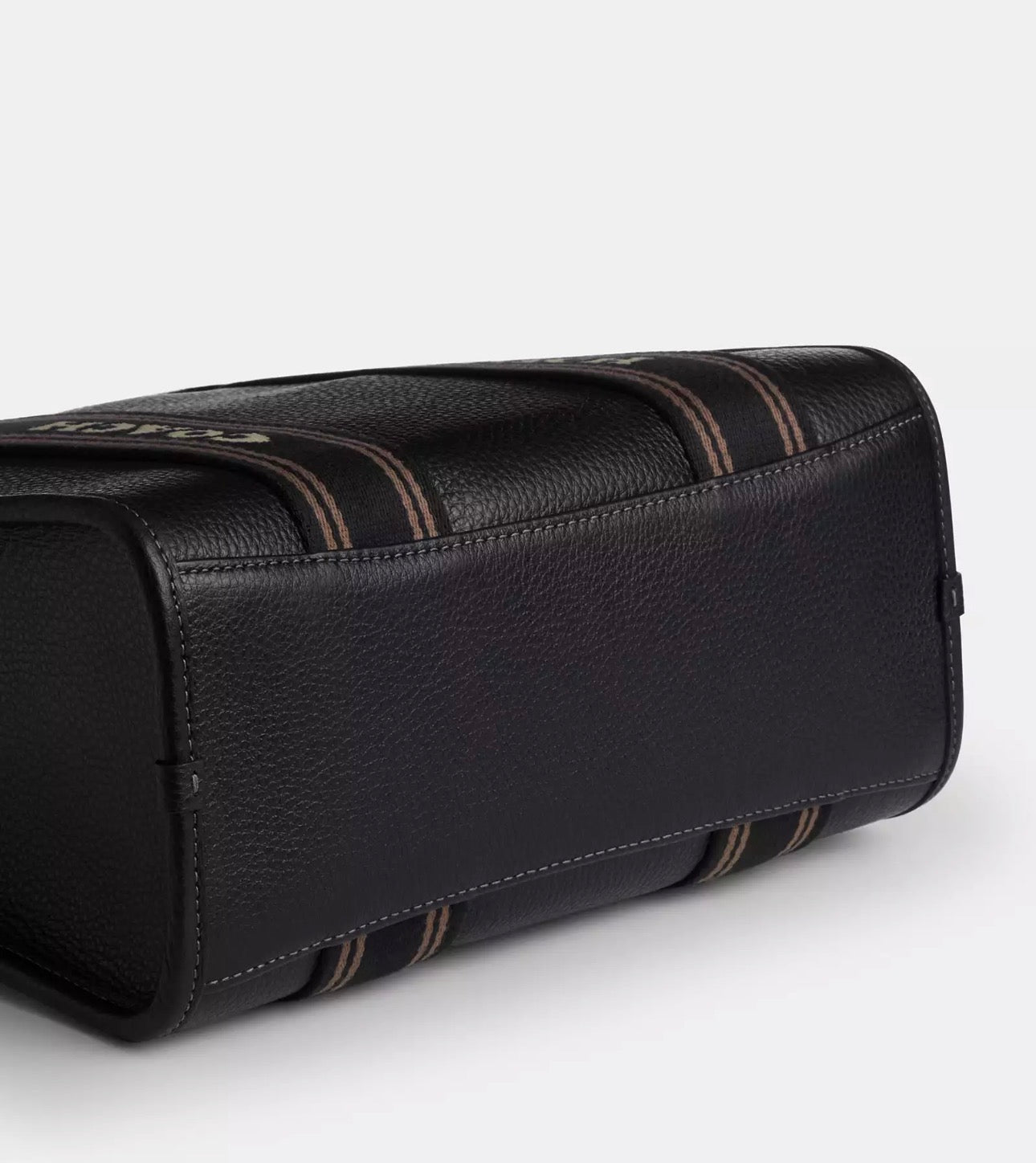 NWT Coach Leather Smith Tote Bag 24 in Black