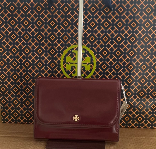 Tory Burch Emerson Chain Wallet Patent Leather Small Clutch/Crossbody Bag