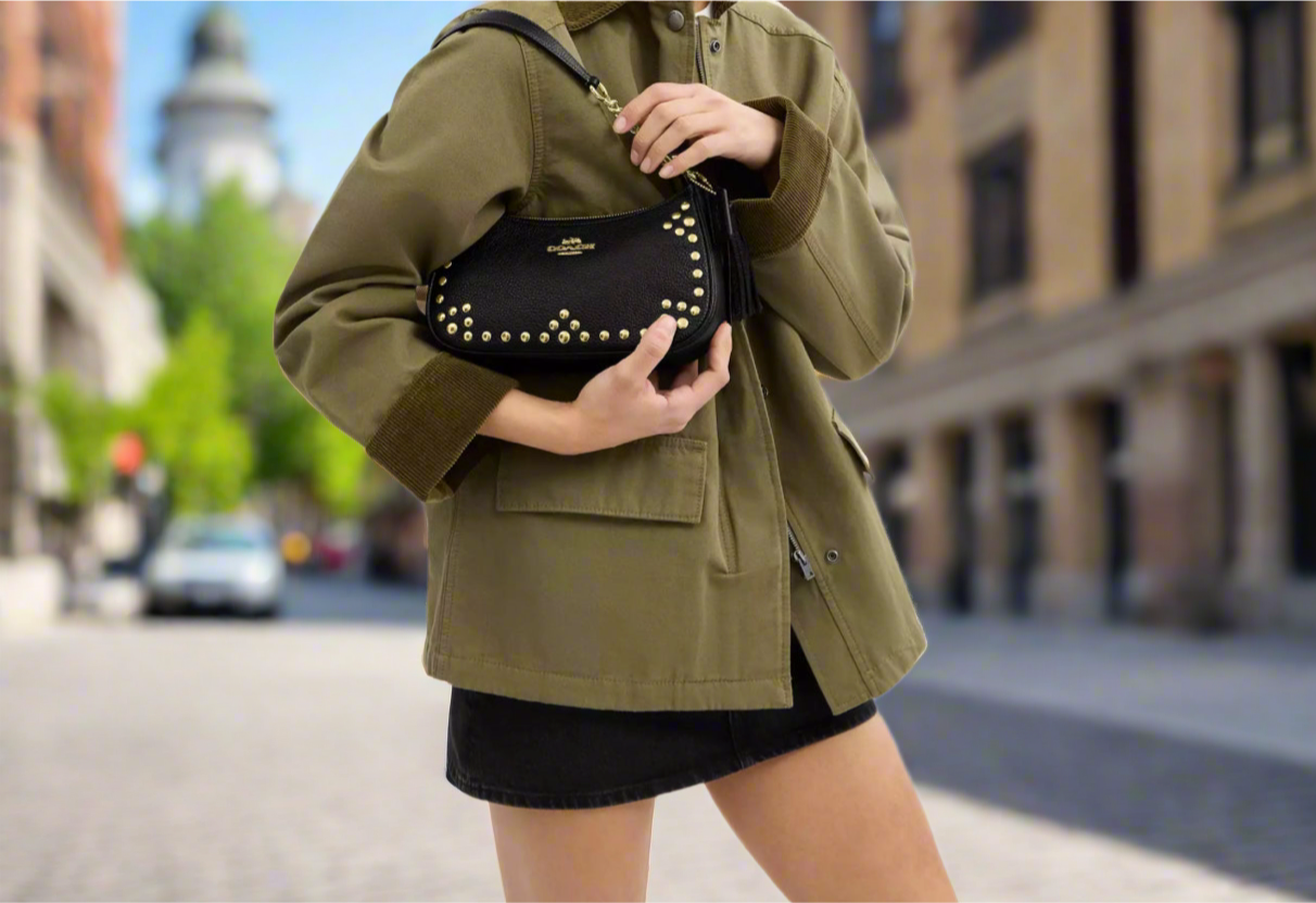 NWT Coach Leather Teri Shoulder Bag With Rivets In Black
