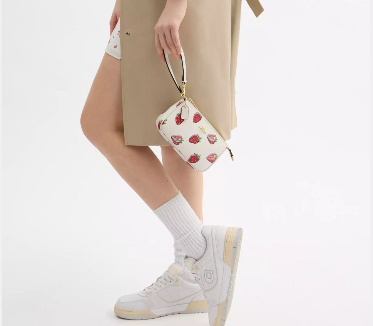 NWT Coach Nolita 19 Shoulder bag/Wristlet with Strawberry Print