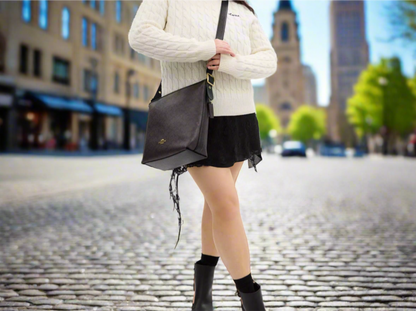 NWT Coach Val Duffel Bag In Signature Canvas & Leather