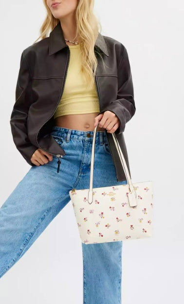 Coach Fiona Zip Tote Bag with Heart Print In Gold Chalk Multi